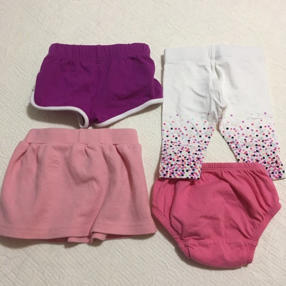 0-3m (4/$20) Summer Bottoms - Picture 7 of 7